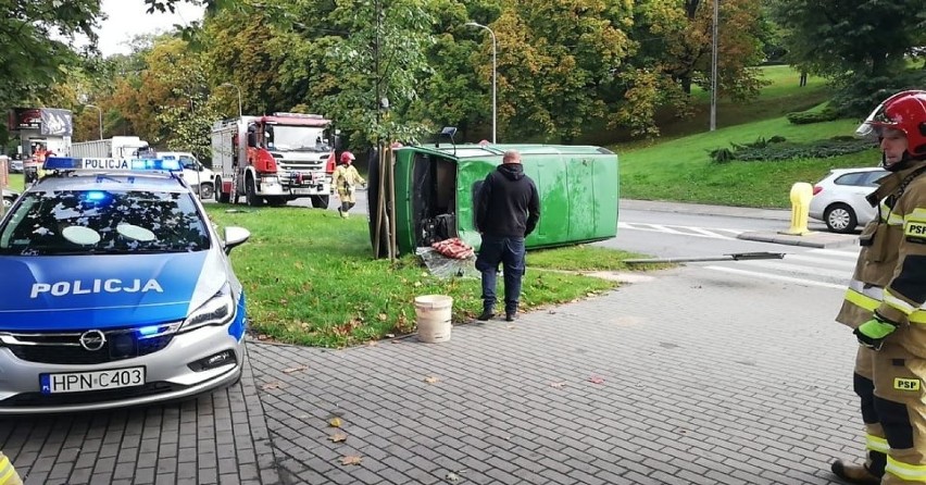 Na ulicy Kaszubskiej ciężarówka uderzyła w osobowego...