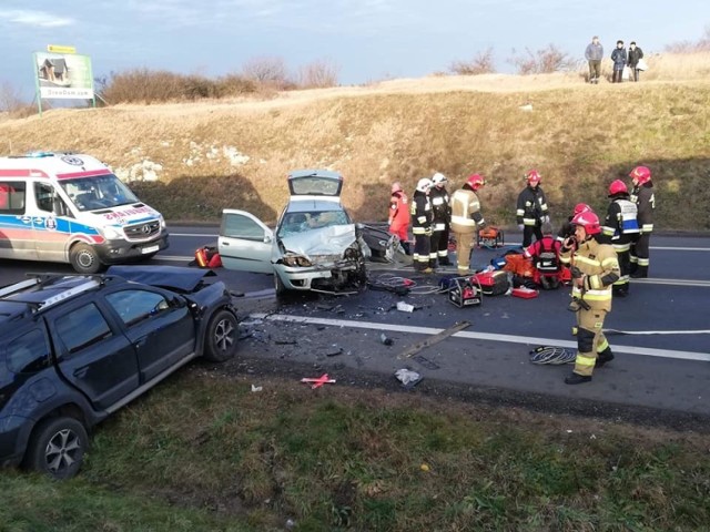 Wypadek na DK 94 w Czajowicach. Zdjęcia dzięki uprzejmości serwisu Powiat Krakowski 112