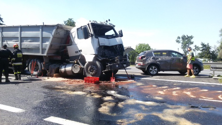 Wypadek na DK1 w Czechowicach-Dziedzicach.