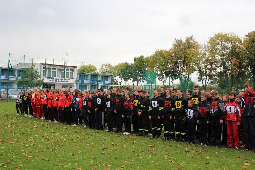 Chełm: Młodzi strażacy rywalizowali na Stadionie Miejskim. Zdjęcia