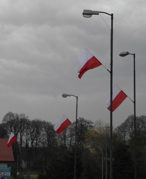 11 listopada w Żorach: Powiewają biało-czerwonej flagi