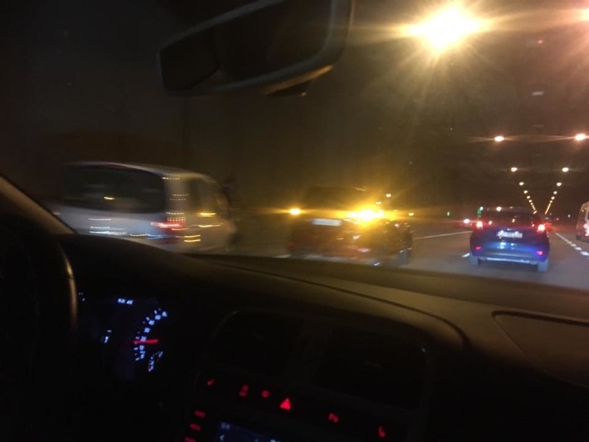 Katowice: dwa zderzenia w tunelu pod rondem. Uwaga na korki [ZDJĘCIA]
