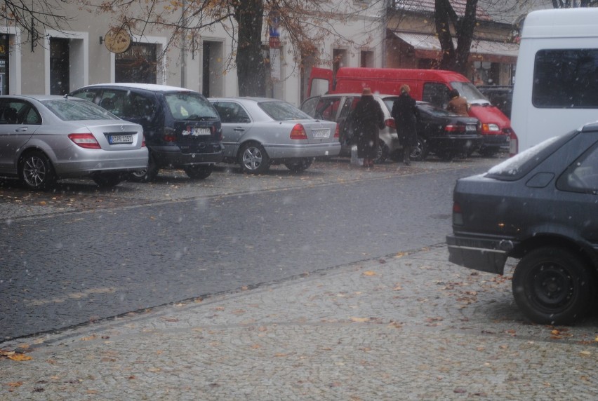 Pierwszy śnieg w Wolsztynie [ZDJĘCIA]