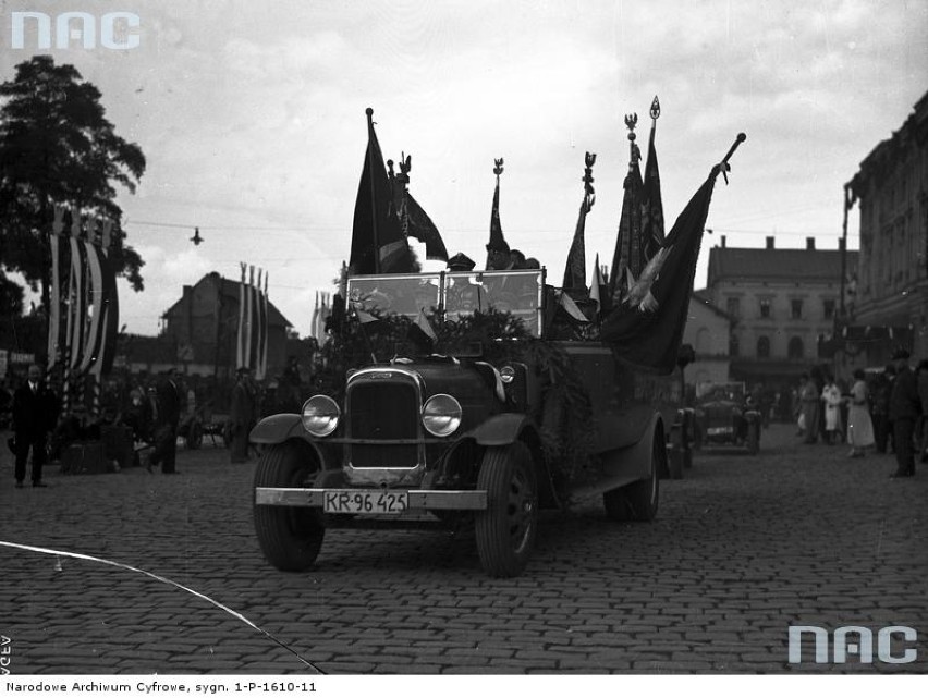 Pędził po drogach ponad 50 lat temu. Zobaczcie samochody z...