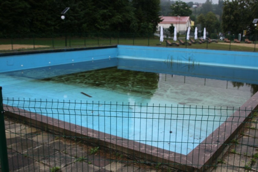 Otwarty basen w Limanowej przejdzie gruntowny remont i znowu...