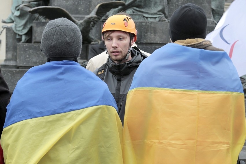 Demonstrowali na Rynku Głównym by poprzeć Ukraińców i Białorusionów