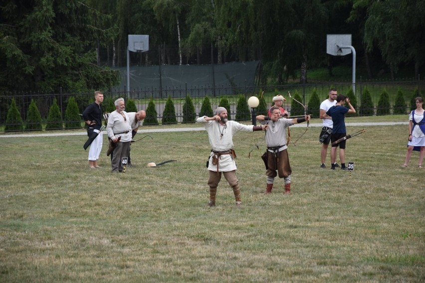 Gniezno: turniej łuczniczy na jarmarku średniowiecznym [25.07.2021]