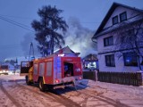 Groźny pożar w Nowej Białej na Spiszu. W ogniu stanął budynek gospodarczy