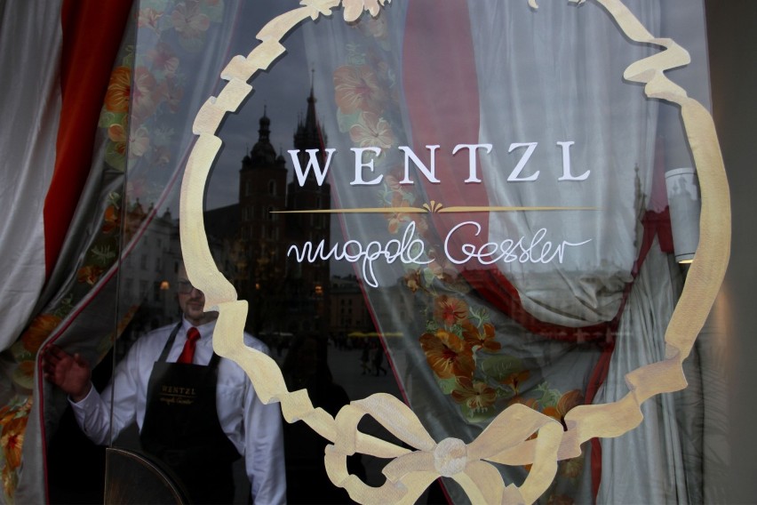 Historyczne wnętrza restauracji, założonej w XIX wieku przez...