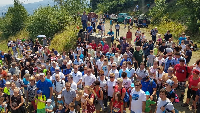 Odkryj Beskid Wyspowy. Na Kamionnej w słońcu i deszczu. Tu bije serce czterech gmin [ZDJĘCIA]