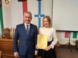 Tak było na wręczeniu stypendiów burmistrza dla uczniów z gminy Tuchola. Zdjęcia