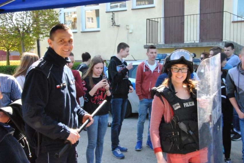 Turek: Policjanci na Dniach Otwartych w ZST