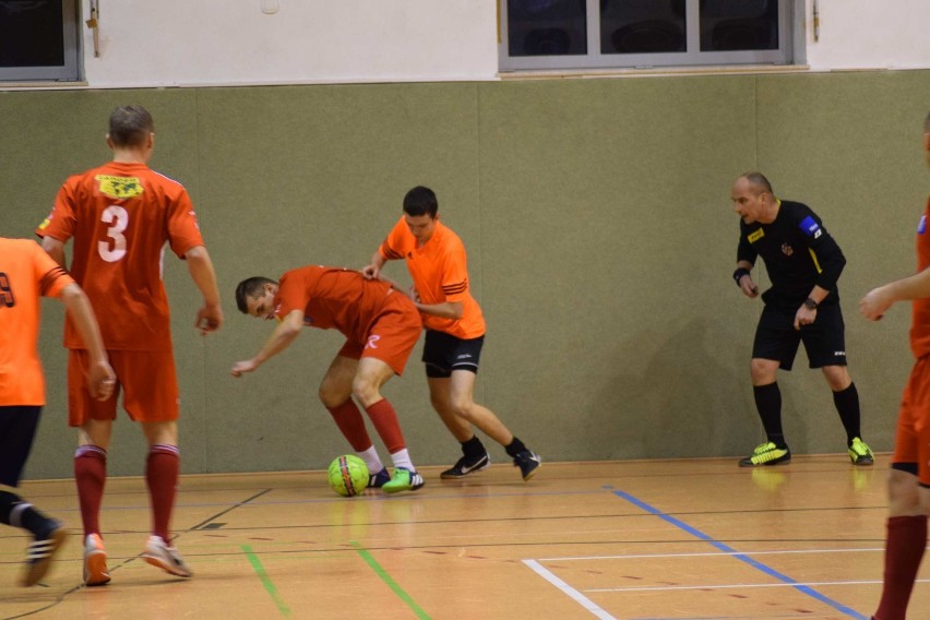 7 kolejka Żarskiej Ligi Futsalu [ZDJĘCIA]