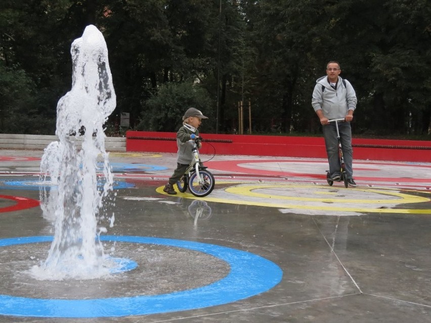 Wrocław: Park Staszica tuż przed otwarciem (ZDJĘCIA)