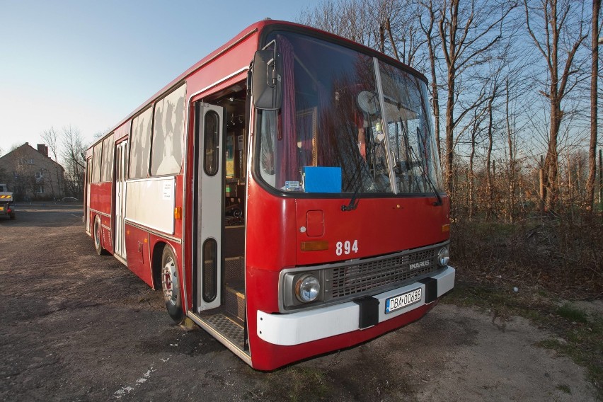 Ikarus 260 - ostatni autobus tej marki związany z wałbrzyską...