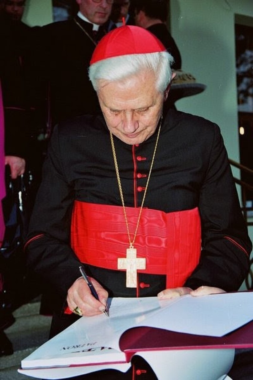 Kardynał Joseph Ratzinger był w Szczepanowie 10 maja 2003...
