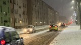 Atak zimy w Zagłębiu. Zasypane drogi i chodniki