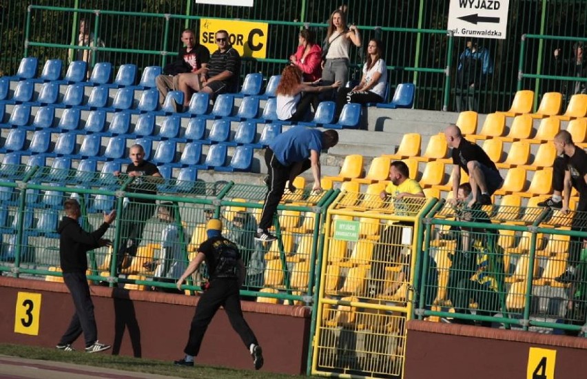 Bójka kibiców podczas meczu KKS Kalisz - Elana Toruń