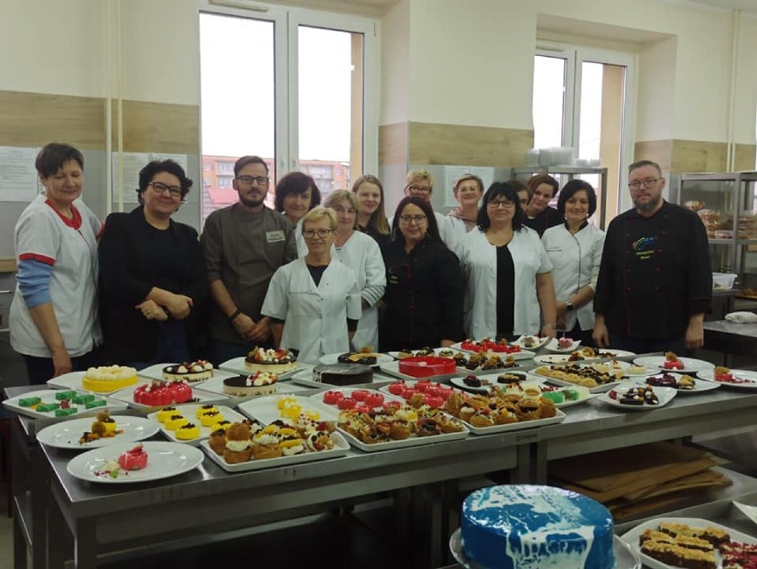 Szkolenie cukiernicze w wieluńskim gastronomiku. Powstały tu prawdziwe dzieła