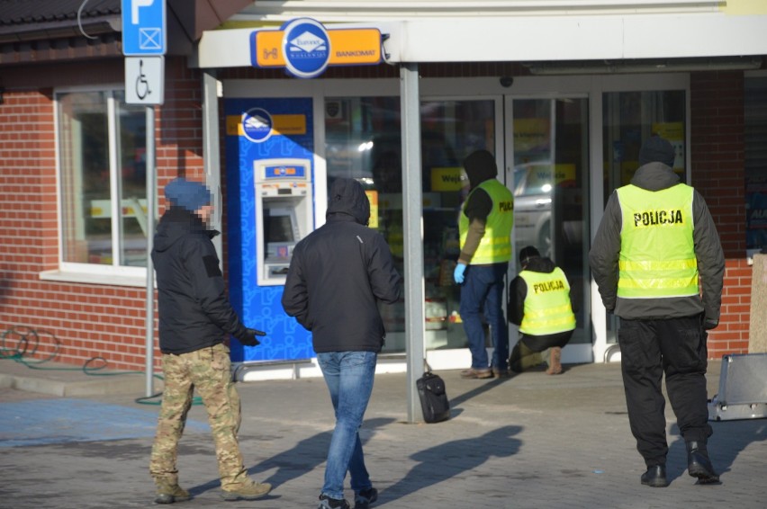 Bandyci wysadzający bankomaty zaatakowali w Głogowie. Policja szuka sprawców [ZDJĘCIA] 