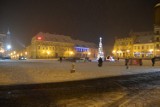 Gniezno pod białym puchem. Zima w mieście w naszym obiektywie [FOTO]