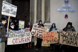 Kraków: protest uczniów. &quot;Tylko matoły likwidują szkoły!&quot; [ZDJĘCIA, VIDEO]