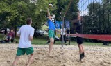 Turniej Plażowej Piłki Siatkowej o Puchar Burmistrza Miasta i Gminy Skoki zakończony! Udział wzięło 7 drużyn