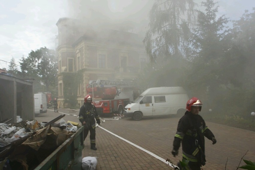 Pożar pałacyku na wrocławskim Sępolnie