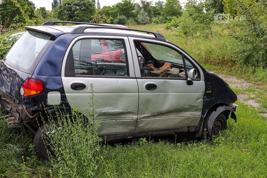 Przez pięć lat straż miejska doprowadziła do usunięcia 2,5 tysiąca porzuconych aut w Szczecinie