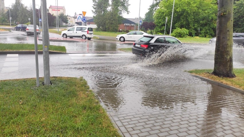 Niedawno oddane do użytku rondo przy Alei Jana Pawła II w...