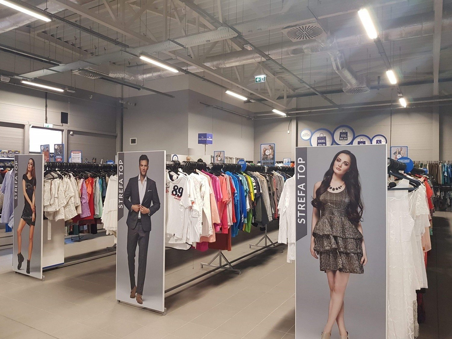 VIVE Profit w Chorzowie: Ponowne otwarcie sklepu z markową odzieżą używaną.  Sklep mieści się przy ulicy 3 Maja. Byliście już na zakupach? | Chorzów  Nasze Miasto