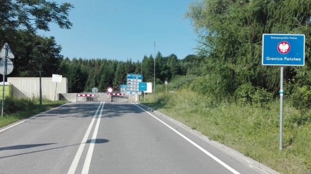 Słowacja zamknęła niektóre małe przejścia graniczne, również to w Koniecznej