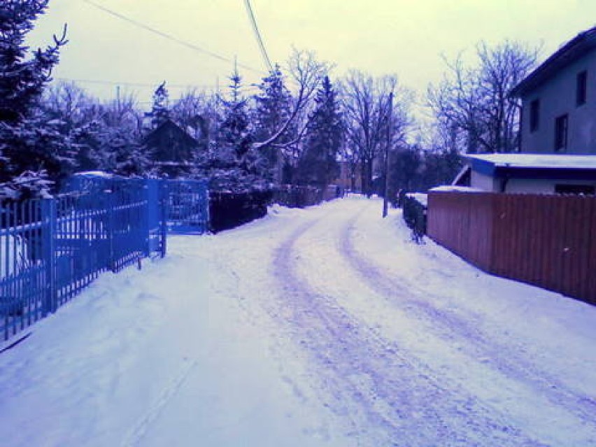 Im mniejsze drogi, tym bardziej zaśnieżone. Fot. Małgorzata...