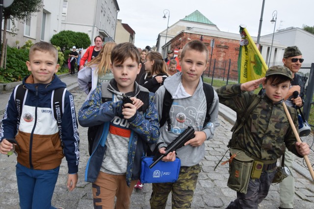 W tegorocznej wędrówce sieradzkiego PTTK uczestniczyło blisko 250 turystów