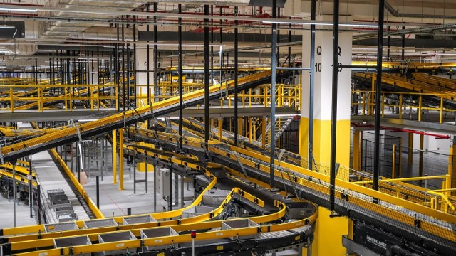 Amazon w Gliwicach otwiera nowe centrum logistyczne i poszukuje pracowników