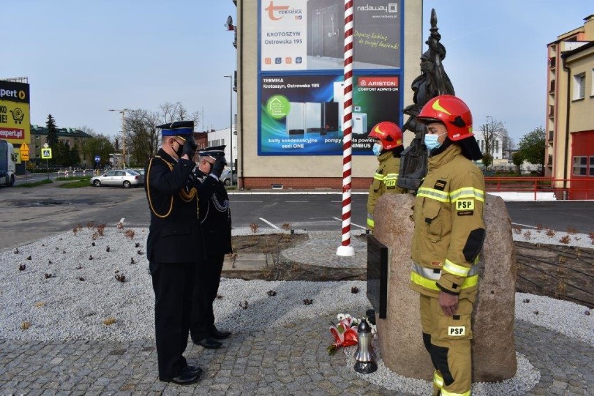 Uroczysta zmiana warty w Komendzie Powiatowej Państwowej Straży Pożarnej [ZDJĘCIA]