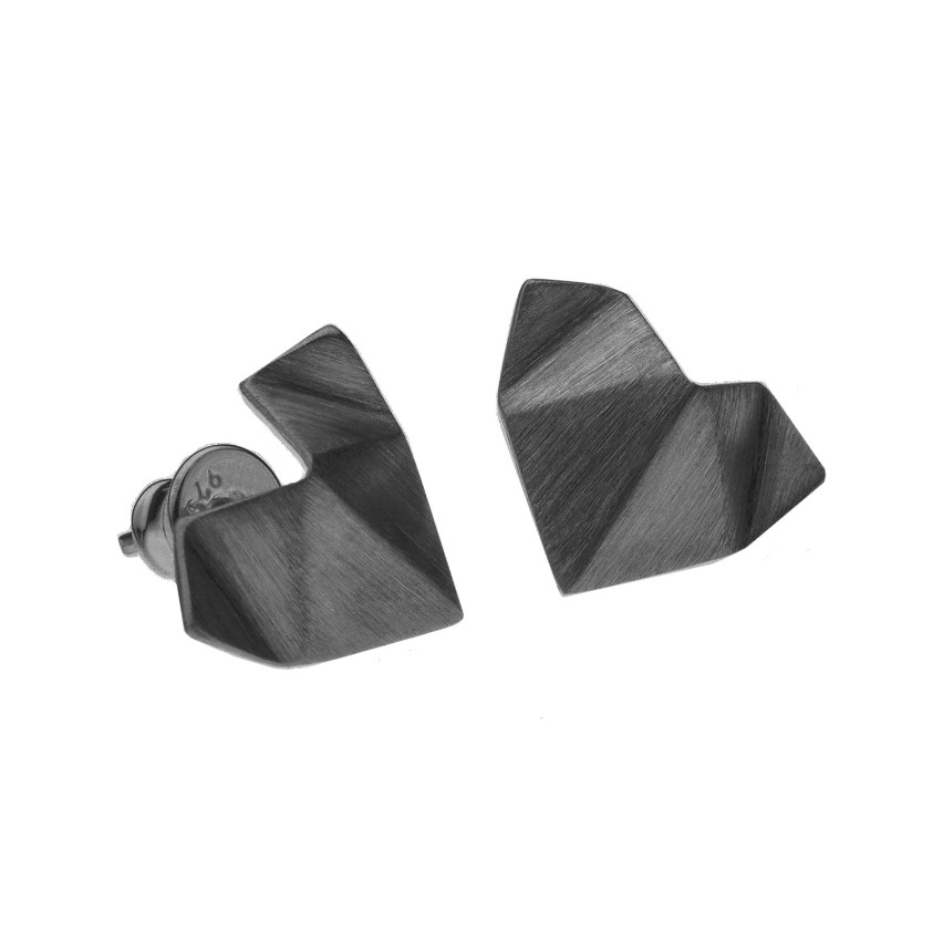Serca origami

Wyglądają, jak precyzyjnie złożone formy z...