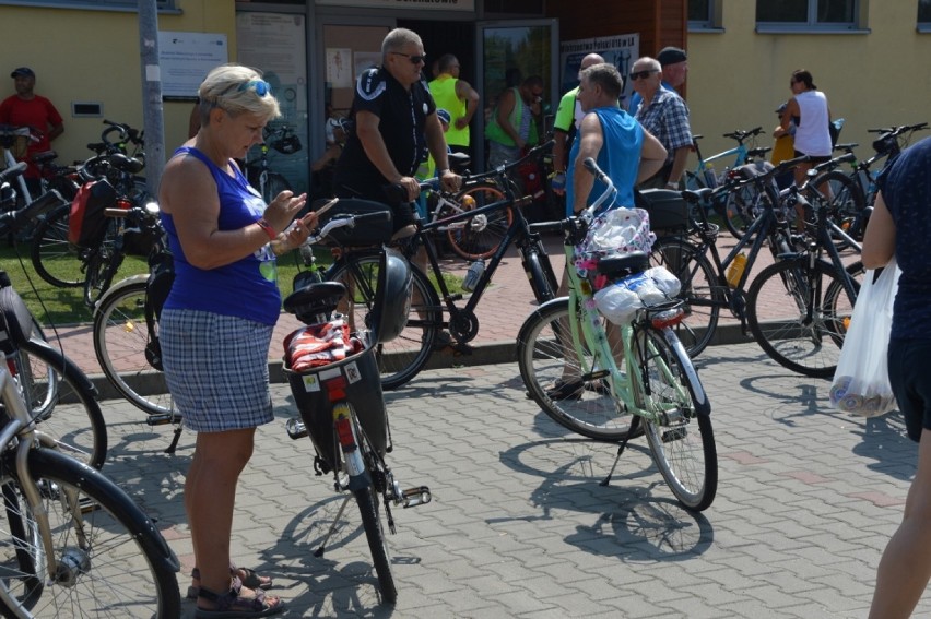 Bełchatów. Rowerowy rajd ze Zgrzytem i PCS na półmetek wakacji [ZDJĘCIA]