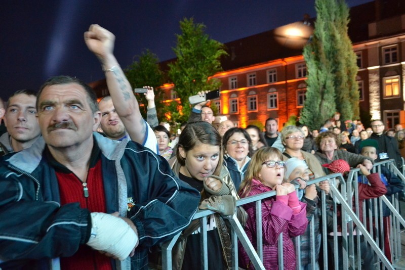 Piła: Koncert Safri Duo, Davida Tavare i Toniego T na placu Staszica