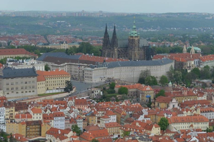 Praga

Czeskiej stolicy nie trzeba nikomu przedstawiać. Most...