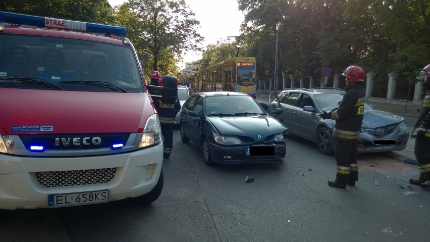 Na skrzyżowaniu Narutowicza/Solskiego zderzyły się dwa samochody osobowe. Do wypadku doszło 24 czerwca przed godziną 18:00