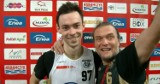 Przerwany wywiad z koszykarzem Enea Abramczyk Astorii Bydgoszcz. Radość kibiców - zobacz wideo