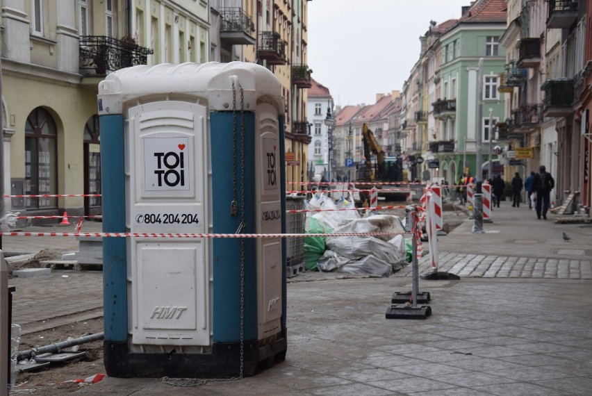 Remont ulic w Śródmieściu poniżej oczekiwań. Mieszkańcy...