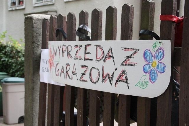 wyprzedaż garażowa