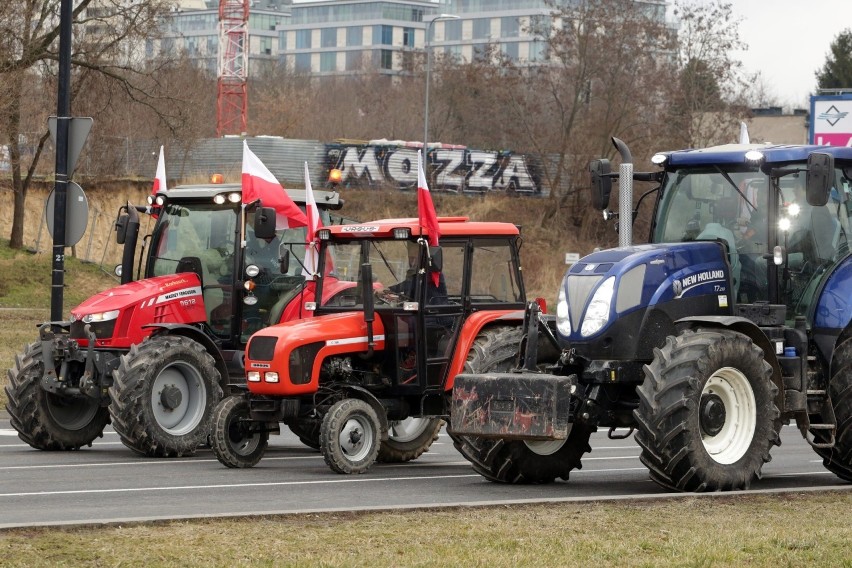 Protest rolników w centrum Lublina. – Nie będziemy pariasami we własnym domu – napisali w liście do wojewody. Fotorelacja