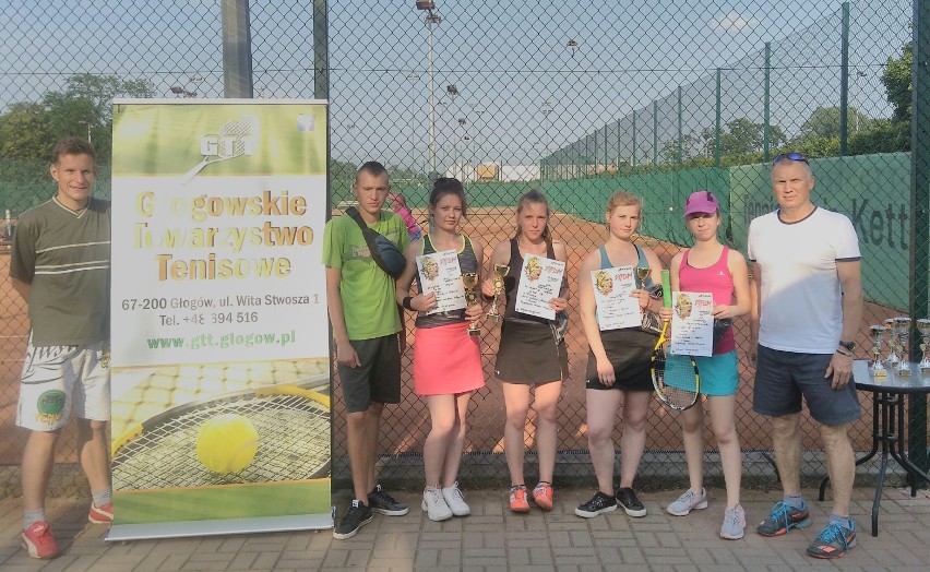 Tenisowy turniej dziewcząt i chłopców o puchar prezydenta miasta 