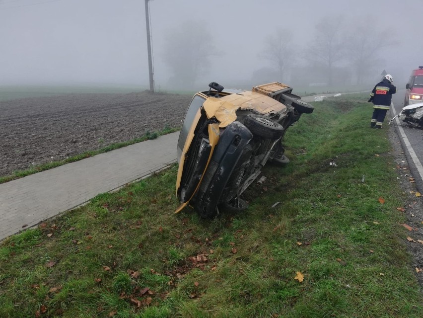 Wypadek w Gołębiewie. Cztery osoby w szpitalu [zdjęcia]