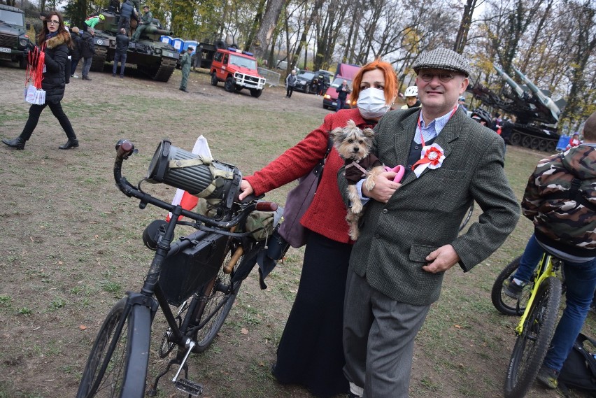 Biało-czerwona masa rowerowa w Gorzowie. Jechało w niej 520 osób!