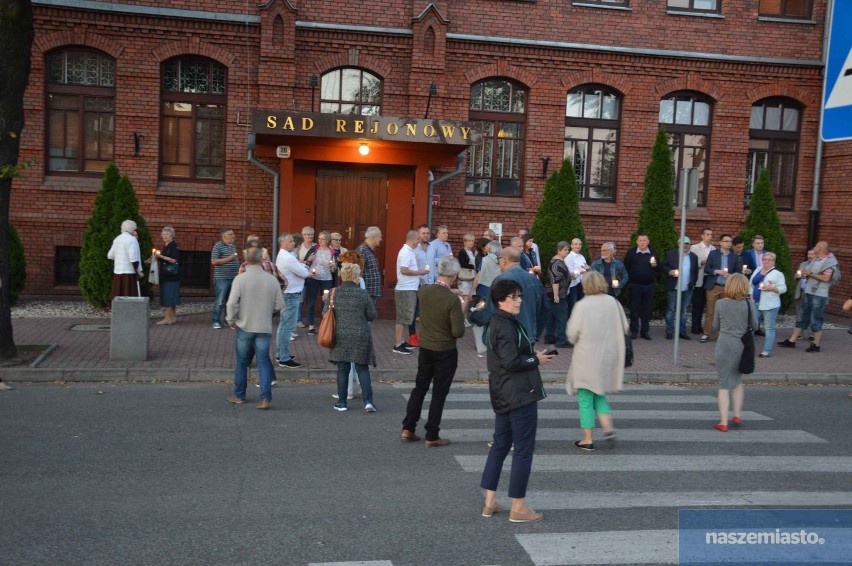 Protest przeciwko reformie sądownictwa we Włocławku [zdjęcia, wideo]