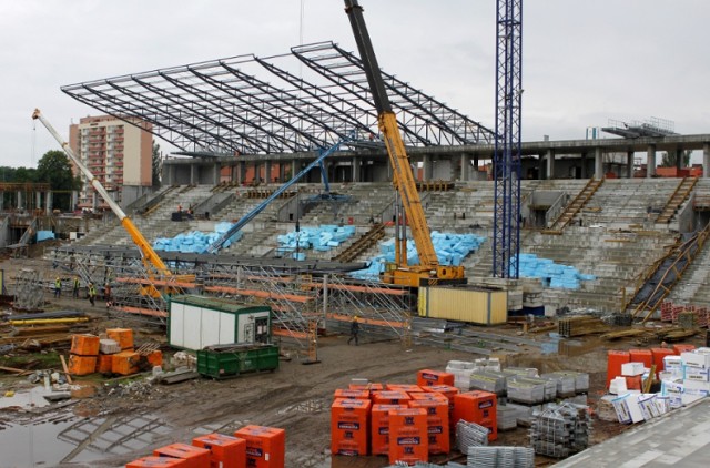 Stadion miejski w Tychach. Stan na 10 lipca 2014